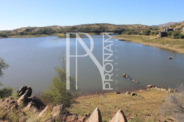 739 sqm Residential For Sale
