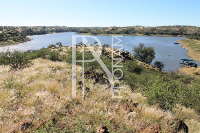 739 sqm Residential For Sale
