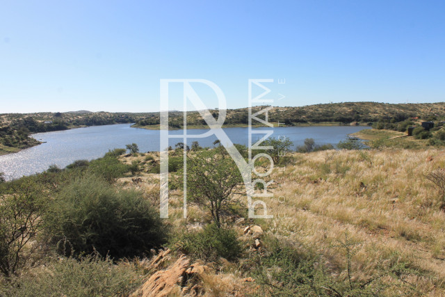 739 sqm Residential For Sale