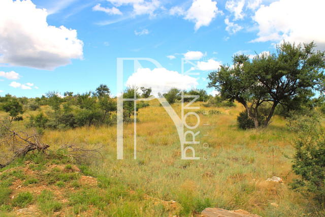 3.96 Ha Plot For Sale