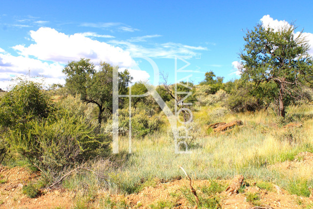 4.13 Ha Plot For Sale