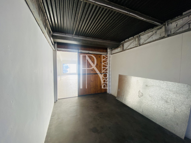 Warehouse For Sale - Ref.No. 2078