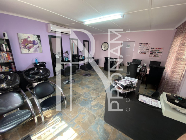 The guesthouse offers also a hair salon