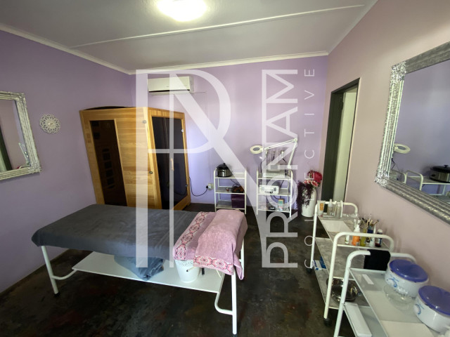 Hotel/Guesthouse For Sale
