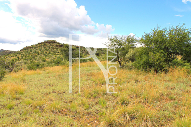 4.13 Ha Plot For Sale 
